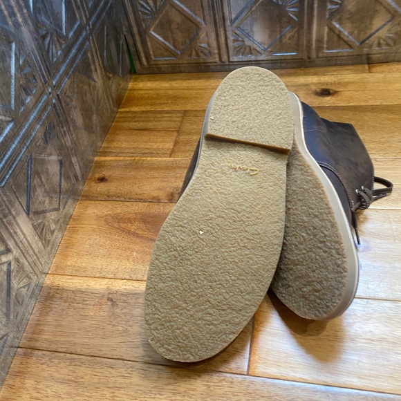 Clarks Bus-nacre 3 Chukka Boot - Picture 3 of 8